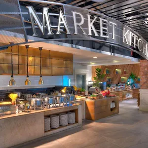 5* Hotell Movenpick & Convention Centre Klia