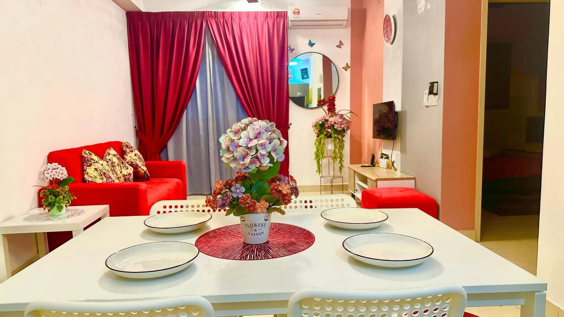 Af Homestay 3Br Near Klia Free Wifi Netflix contacts